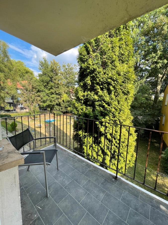 Estrella24 Living Rooms Berlin Херне Экстерьер фото